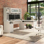 Scrivania a L trasformabile in postazione Sit-Stand a 3 posizioni da 72 W con credenza superiore