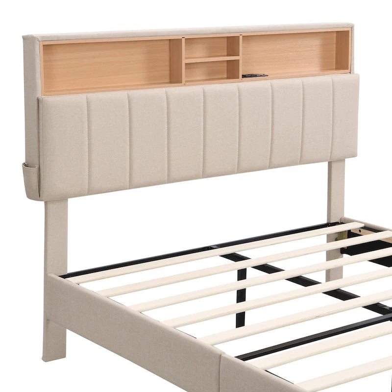 Letto a piattaforma imbottito Queen Size