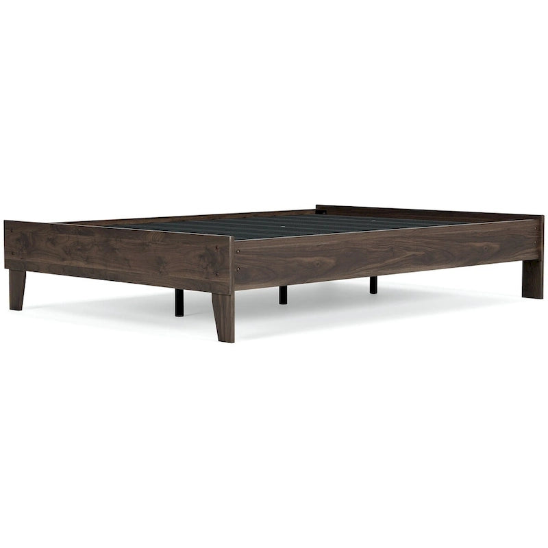 Letto a piattaforma Calverson Mocha con 2 comodini